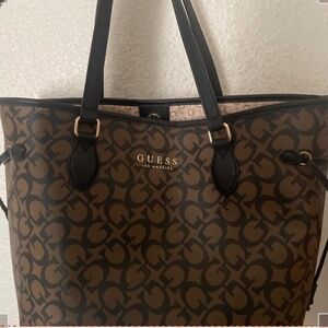 Guess tote bag